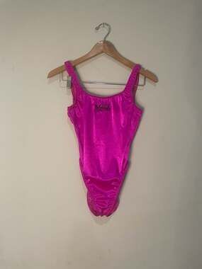 Y2K hot pink metallic Mossimo one piece Barbiecore high cut bodysuit swim